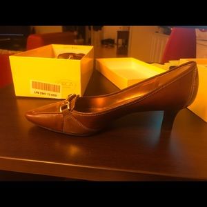 Circa Joan & David brown shoes
